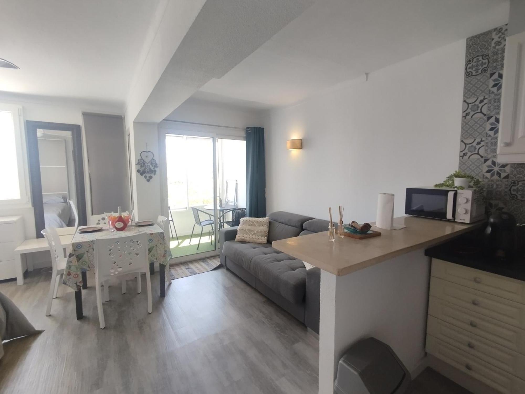 Apartamento De *